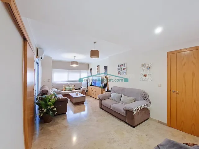 PISO DE 3 habitaciones CON TERRAZA, PISCINA Y GARAJE EN VILAMARXANT — 3