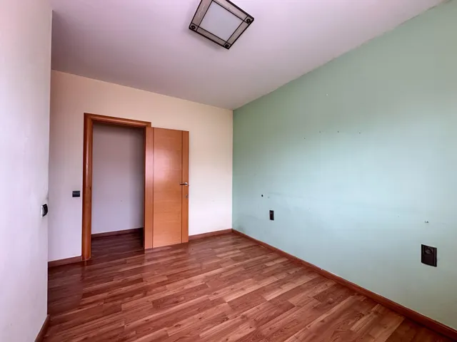 Se vende casa en la bisbal del penedes, zona priorat bisbal — 20