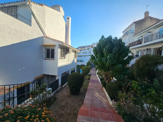 Gran adosado en Torremolinos a 200 metros del Mar — 28