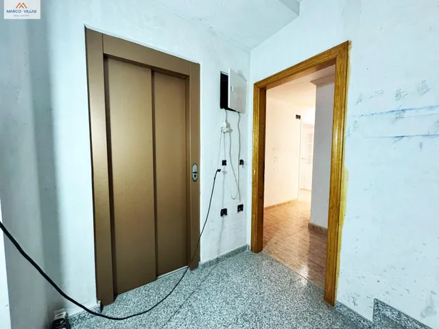 Edificio con 3 viviendas-1246LM — 38
