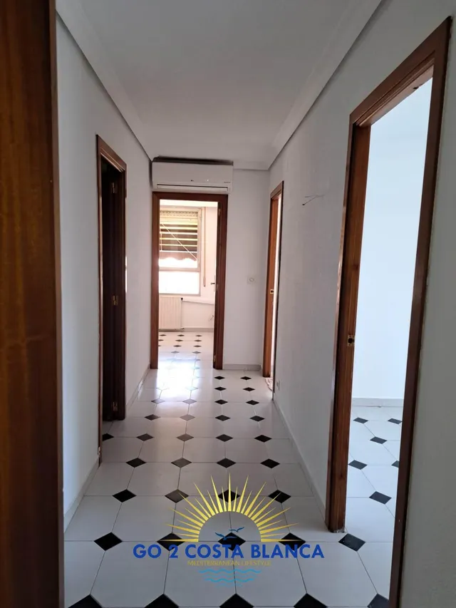 Apartamento 4 habitaciones en venta - Avenida Europa — 14