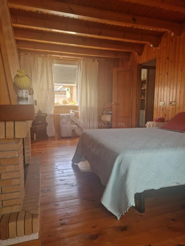 MAGNIFICO ADOSADO EN EL ALTILLO!! - foto 4