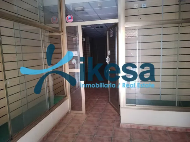 Local comercial 114m² en venta - Casco Antiguo — 8