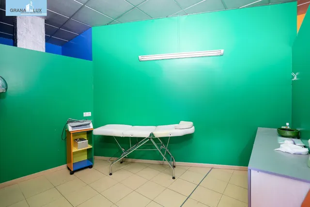 🏢 LOCAL COMERCIAL EN VENTA - ZONA PLAZA DE TOROS, GRANADA — 26