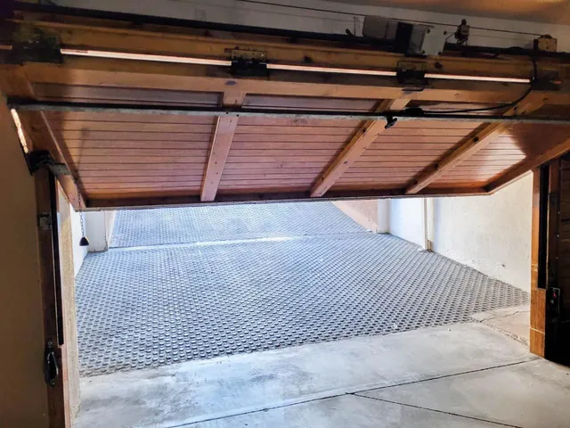 Plaza de parking a la venta en zona Camí Fondo de Martorell — 20