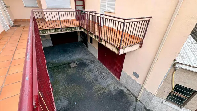 DÚPLEX VENTA VITIGUDINO. Urbis te ofrece un piso tipo dúplex en venta en Vitigudino Salamanca. — 35