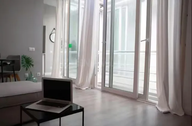 Apartamento en pleno Barrio Santa Cruz con Licencia Turístic - foto 3