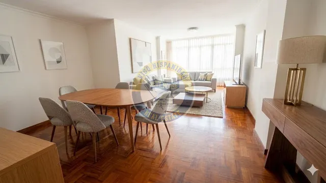 Piso totalmente exterior en Avenida de Madrid – céntrico, lu