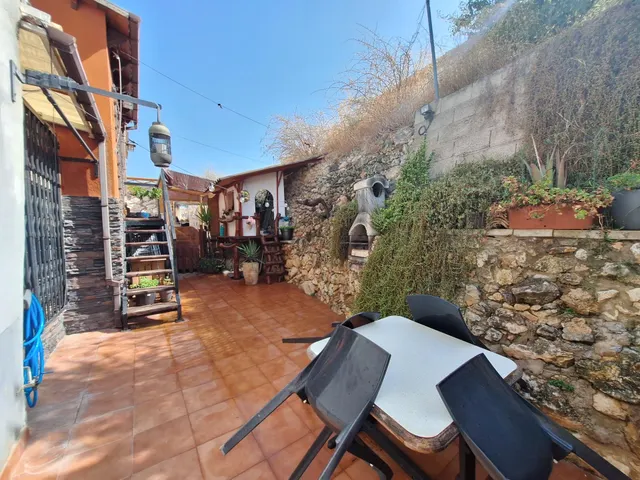 Casa con encanto, reformada y amueblada, para entrar a vivir, en el casco histórico de Castalla — 34