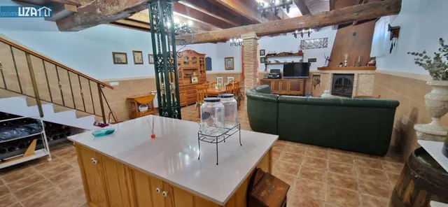 Magnífico chalet en zona urbana tranquila a un minuto de Villafranqueza — 5