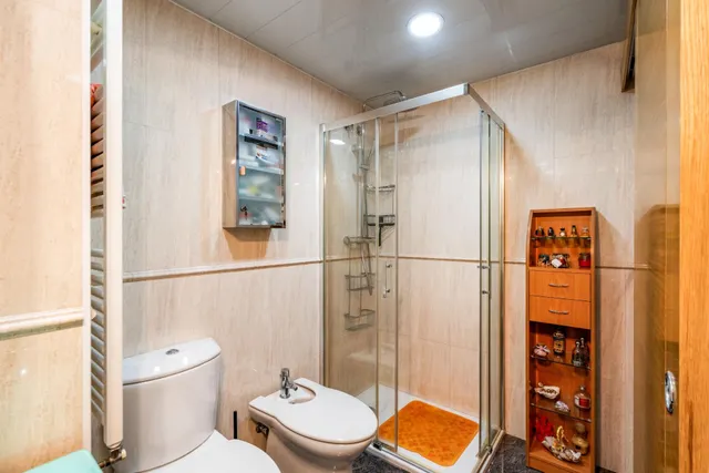 Dúplex  con 3 dormitorios mas buhardilla, 2 baños, balcón, vistas panoramicas. — 30