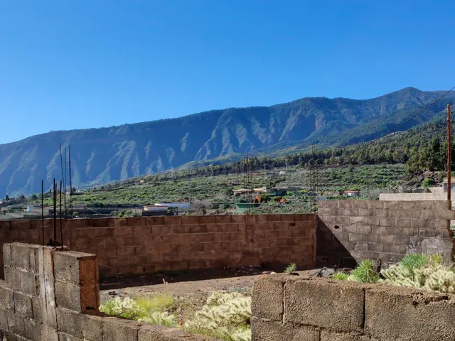 ¡OPORTUNIDAD ÚNICA EN ARAFO! PARCELA URBANA CON PROYECTO INC