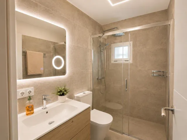 CASA CON TERRENO Y HUTG — 21