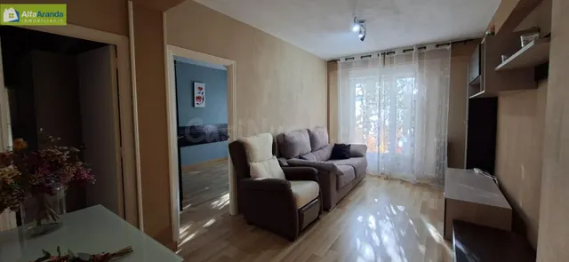 Piso reformado con patio privado en el centro de Aranda de D - foto 3