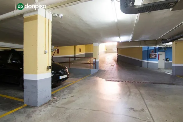 Magnifica vivienda con garaje en vergeles, junto a palacio de deportes — 29