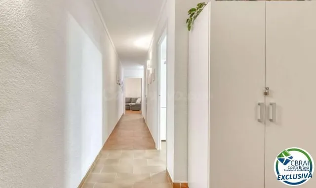 Encantador apartamento en el centro de Roses a 200m de la pl - foto 5