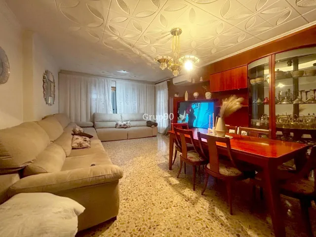 Gran casa en venta en el centro de la bordeta: espacio, comodidad y múltiples posibilidades — 3