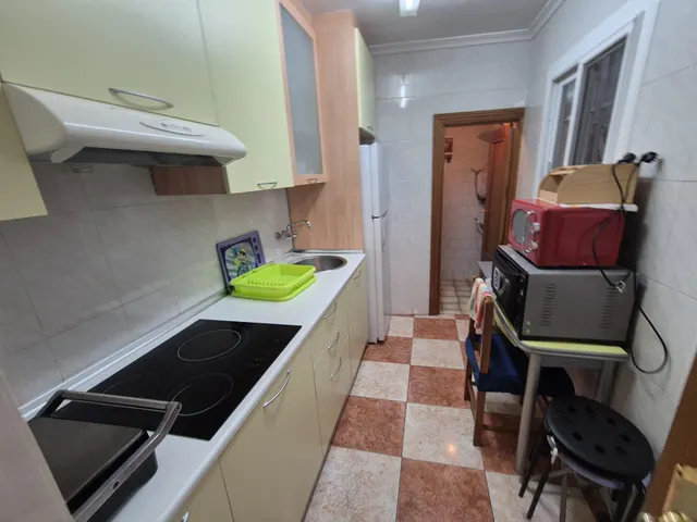 Casa familiar de 5 habitaciones en Elda con terraza y garaje — 16