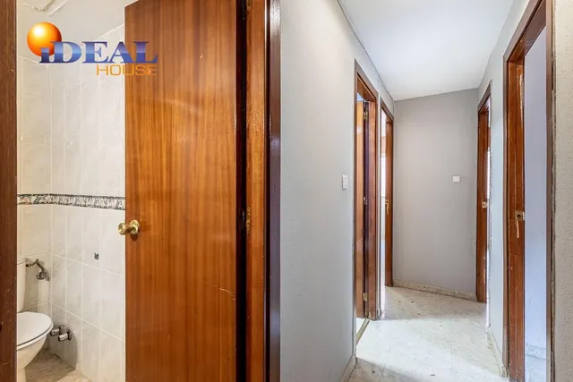 Espacio, luz y comodidad en una vivienda con grandes posibilidades en zona Alcampo — 24