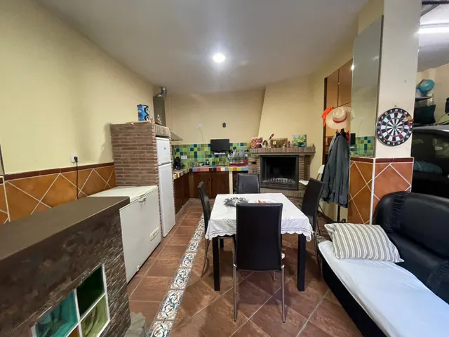 Adosado en Motril por 237000€ — 26