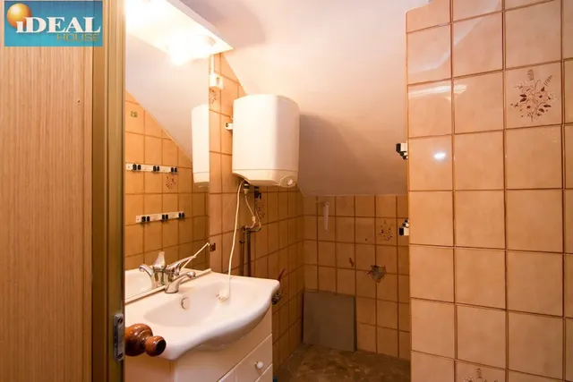 A5895V5. Puede ser el mejor LOCAL de MARACENA. www.idealhouse.es — 20