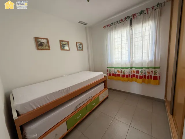 Vivienda en alquiler de larga temporada en Arenales del Sol. — 18