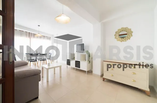 SE VENDE TOTALMENTE REFORMADO LISTO PARA ENTRAR A VIVIR O AL - foto 3