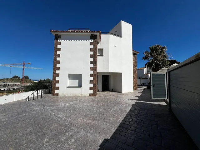 Chalet 4 habitaciones 350m² en venta - Costa Del Sol — 6