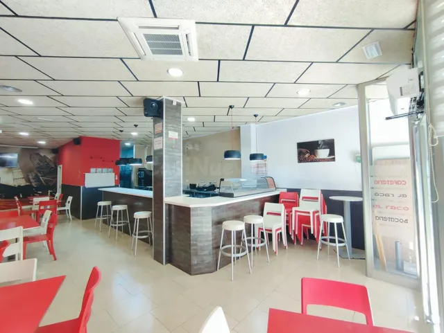 LOCAL COMERCIAL (BAR)