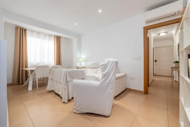 Piso de 87 m2 con 3 dormitorios en Pedro Antonio de Alarcón 27, junto a Recogidas — 25