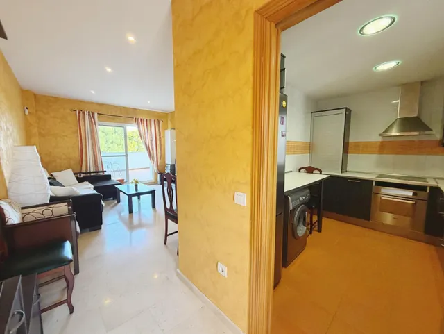 Apartamento en venta en Benalmádena con vistas al mar – 275.000 € — 11