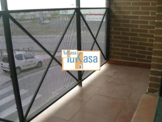 Piso Trabajadores temporales en zona Montesol, Cáceres — 15
