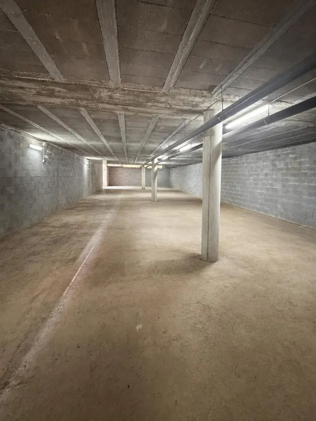 Nave industrial en p.i. avenar roda de bara — 6