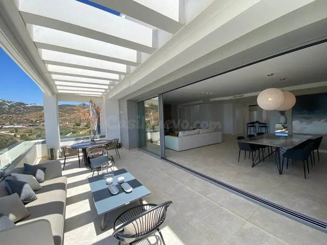 Este complejo residencial que rodea el campo de golf de Sant - foto 3
