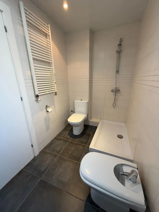 Ático de 2 habitaciones más despacho con terraza de 22 m2 — 36
