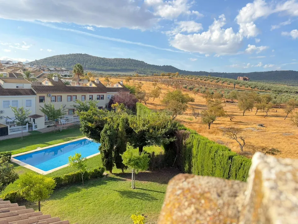 ENCANTADORA CASA EN MOLLINA, LISTA PARA ENTRAR A VIVIR¡¡¡¡¡¡¡¡¡¡¡