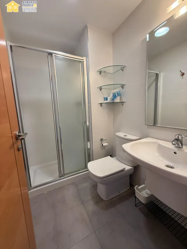 Vivienda en alquiler de larga temporada en Arenales del Sol. — 16