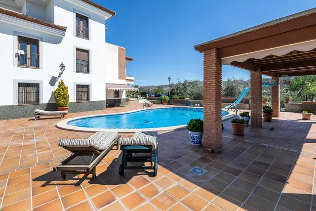 Casa con terreno ubicada en plena naturaleza, a tan solo 2km - foto 5