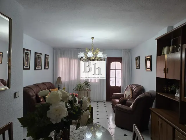 Inmobiliaria Blanhogar vende fantástico piso en La Paz. — 10