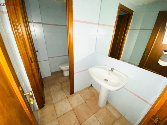 Local comercial en venta en Logroño — 14