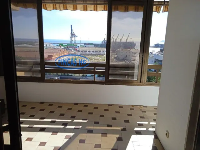 Amplia vivienda de lujo junto al Puerto Deportivo y Paseo Marítimo — 5