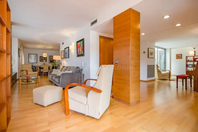 CASA EN EL EIXAMPLE DE FIGUERES