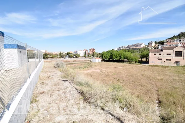EXCELENTE TERRENO URBANO EN LA VALL D'UIXO — 25
