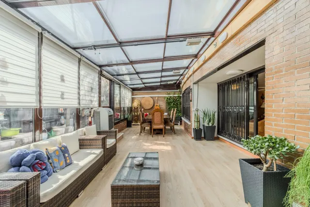Precioso chalet adosado de cinco dormitorios y tres baños en el PAU de Carabanchel — 16