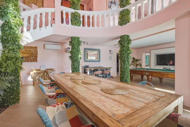 ESPECTACULAR VILLA CON PISCINA, 6 DORMITORIOS EN SUITE Y VISTAS AL MAR EN SA TORRE — 3