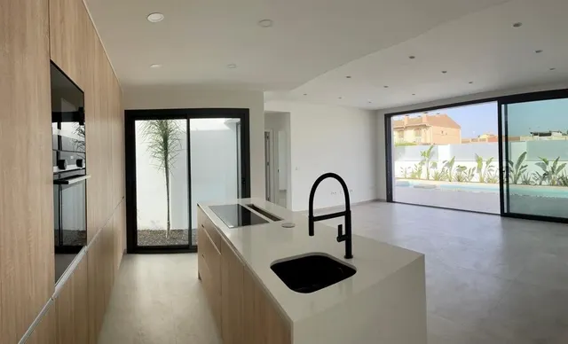 VILLA DE LUJO CON PISCINA Y PARKING EN  SAN JAVIER ( DOS MARES) — 8