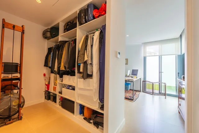 Chalet 4 habitaciones 231m² en venta - Costa del Sol — 38