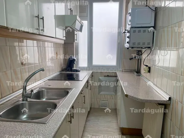 PISO DE 4 DORMITORIOS 2 BAÑOS JUNTO PLAZA MAYOR - foto 3