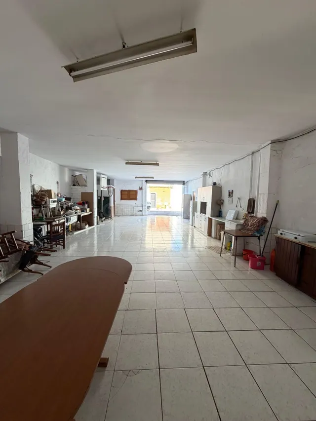 Venta de Vivienda en Castellón con Amplios Espacios y Gran T - foto 5