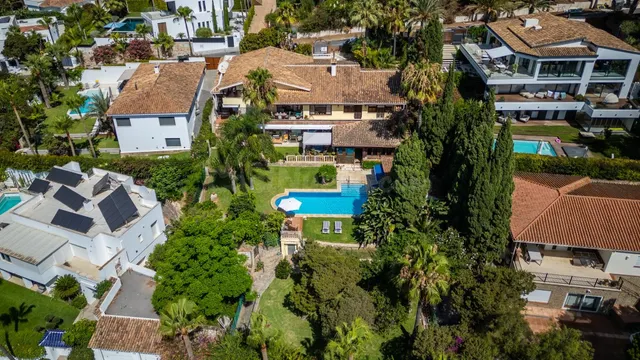Chalet 6 habitaciones 746m² en venta - Marbella - foto 3